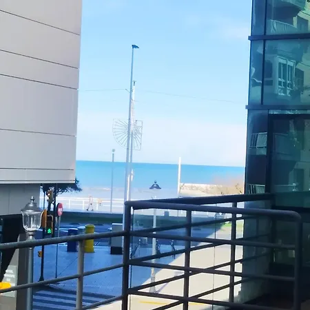 Holidays On The In Apartman *