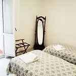 아파트 Holidays On The In 기욘